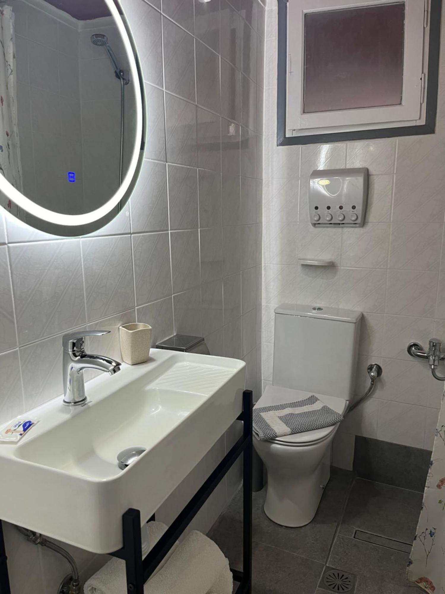 Guesthouse Sinoi วิตีนา ภายนอก รูปภาพ